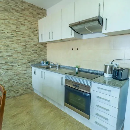 Edificio Prieto Viv 2a * Пуэрто-дель-Росарио