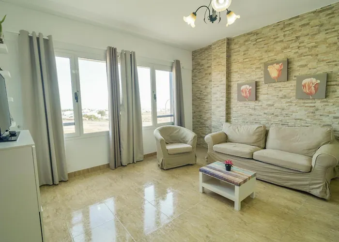 Edificio Prieto Viv 2a * Пуэрто-дель-Росарио